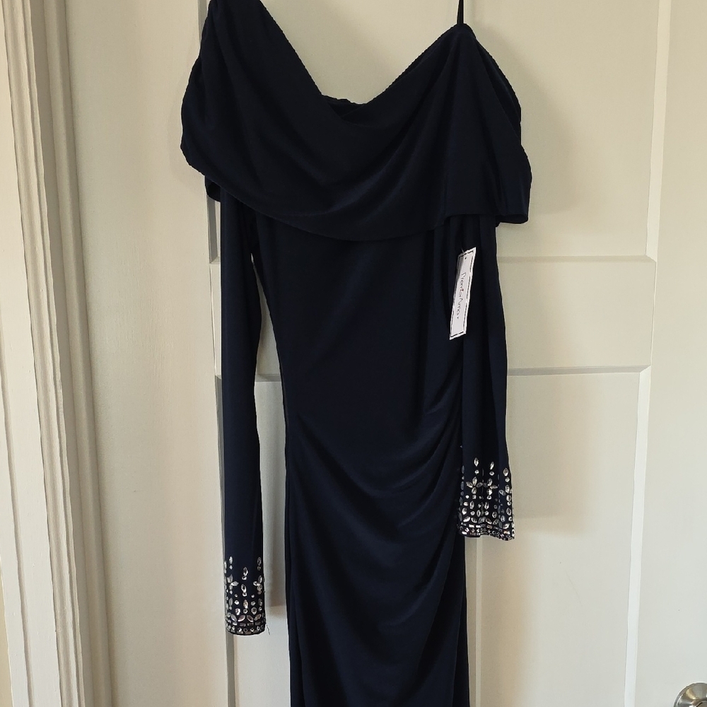 Chic One-Shoulder Navy Dress with Embellished Sleeves
